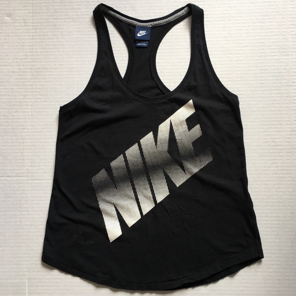 🎈NIKE 🎈Athletic racerback tee shirt top. Medium